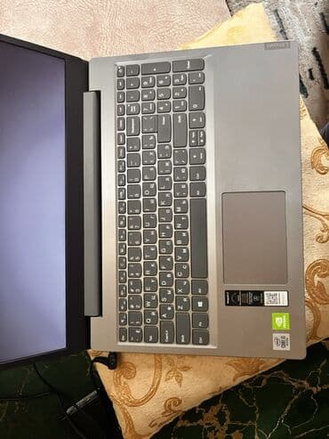 intel core: Lenovo noutbuk Təptəzə alinib 1 ildir işlədilir. Real alicilar narahat — 2