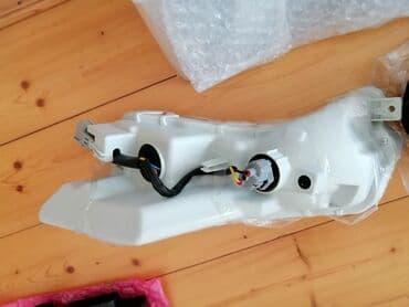 fara led: Sağ, Duman əleyhinə faralar, Toyota, Yaponiya, Yeni — 4
