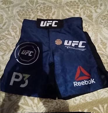 sortlar: UFC/Reebok döyüş şortu - Rəng: tünd mavi, yan hissələrdə qara — 1