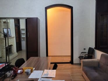 xacmaz obyekt: Azadliq metrosunun yaxınlığında təmirli obyekt ümumi sahəsi 110 kv,m — 4