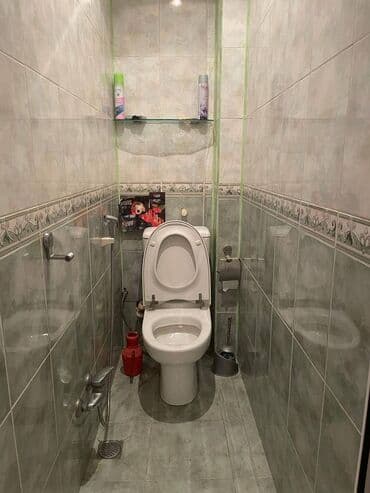 9 ci mikrorayon satilan evler: Bakı, 4 otaqlı, Köhnə tikili, m. Həzi Aslanov, 110 kv. m — 22