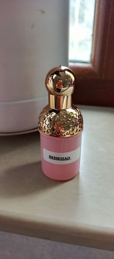 Qadın ətirləri – seçmə kolleksiya - Şehrizad: Bal pətəyi naxışlı