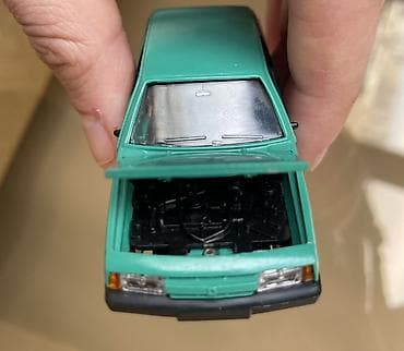 xrustal guldan: 1:43 olcude sssr istehsali vaz 2108.Qapilari kapotu bagaji — 2