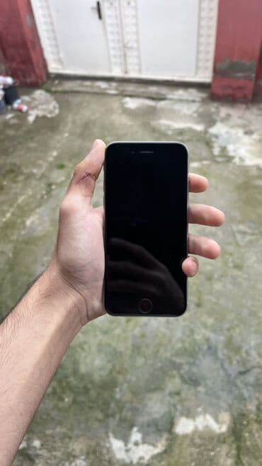 VAZ (LADA): IPhone 6s, 64 GB, Gümüşü — 2