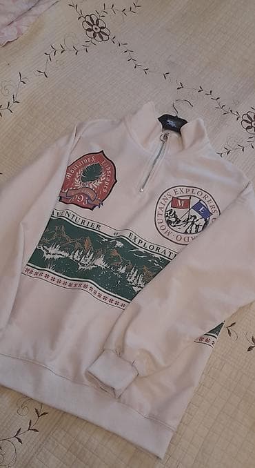 ağ sarucka: Ağ rəngli yarım-fermuarlı sweatshirt - Dizayn: Ön hissədə dağ və — 1