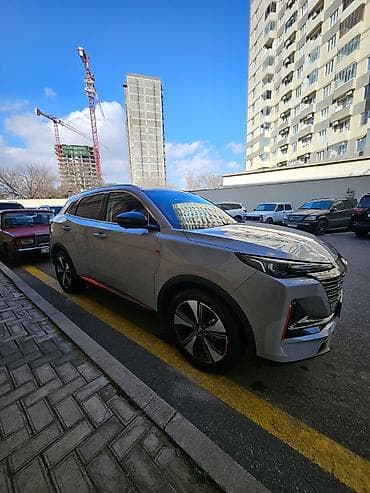 səs bogucu: Salam, Maşın 2023-cü il rəsmi servisdən alışdı. Maşında heç bir — 6