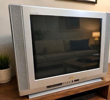 korpuslar: İşlənmiş Televizor JVC Ünvandan götürmə — 2