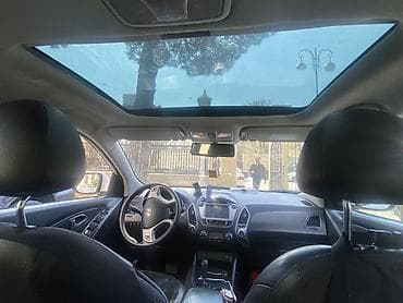 prius qapi: Hyundai ix35: 2.4 l | 2011 il Krossover — 10