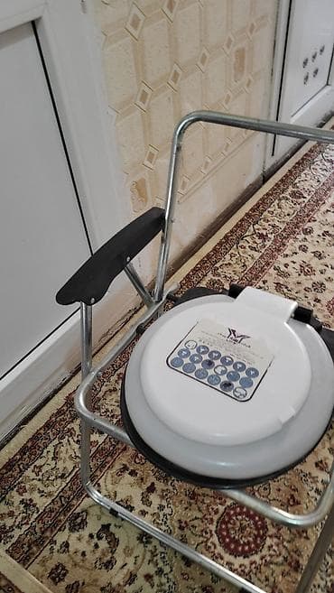 кресло туалет: Köməkçi tualet stulu (komod kreslo) - Portativ, sərt metal karkaslı — 6