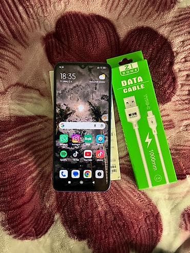 Xiaomi 64 GB, rəng - Göy, 
 Barmaq izi, Face ID