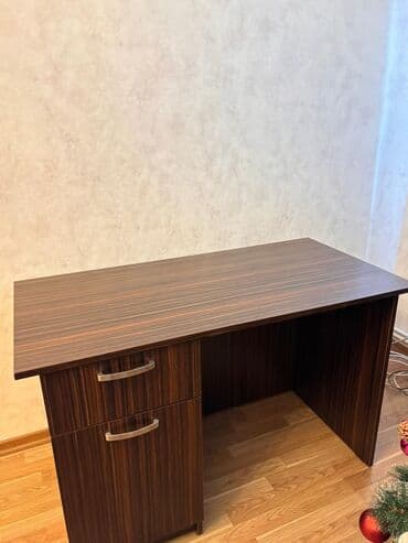 Yataq otağı dəstləri: İşlənmiş, Açılan, 2 qapılı Düz dolab, Kitab dolabı, Azərbaycan — 3