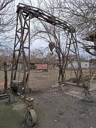 Bərkidici məhsullar: - qosqu 3000 tal 500 teseyem.zencri 50 mtra 1 metras 20 manat — 4