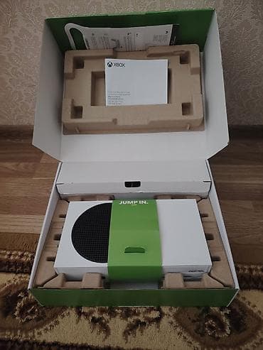 logitech g pro: Xbox series s 7 ay di mende, az oynamisam demek olar teze.İçinde gta — 1