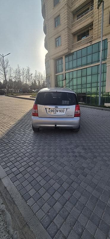 kia rio stopu: Kia Picanto: 1.1 l | 2004 il Hetçbek — 2