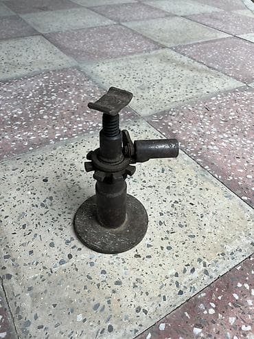 dib: Teleskopik tənzimlənən dayaq (iskələ altlığı) - Material: tam metal — 1