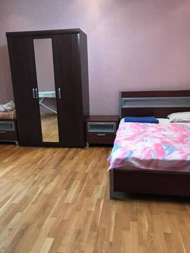 ilkin ödənişi 10000 olan evlər: 3 otaqlı, Yeni tikili, m. Nəriman Nərimanov, 120 kv. m — 5