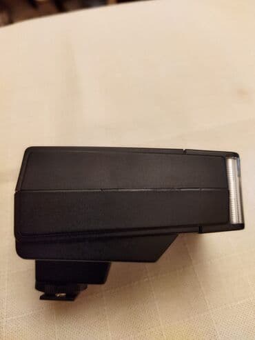 aula f75 baku: Mecablitz,Metz 30B 3 — 2