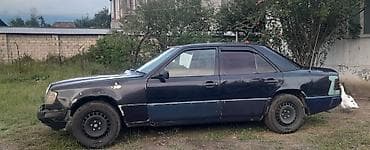 mercedes sprinter 7 1: Mercedes-Benz E-Class: 2.5 l | 1986 il Sedan — 4