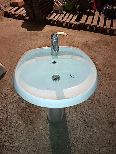 antik kran: Piyada ayaqlı keramik əlüzü (pedestal lavabosu) - Material — 6