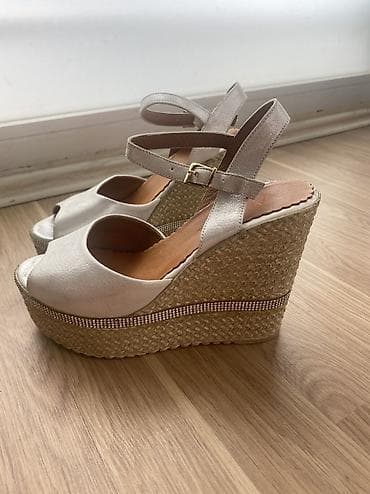 Məhsul: Qadın sandaleti – platformalı (wedged) espadril tərzi - Rəng — 3