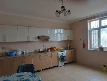 ələt qəsəbəsi: Satılır: geniş və işıqlı mənzil interyeri otag sayı 6tıdır,2 — 1