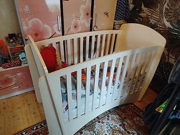 Oğlan və qız üçün, Dördbucaq, Beşik, Dəstsiz, Matrassız, Yellənmə mexanizmsiz