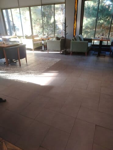 daye iş elanları sumqayıt: Ofisiant tələb olunur, Restoran, Ayda 2 dəfə ödəniş, 18-29 yaş, 1 ildən az təcrübə — 1