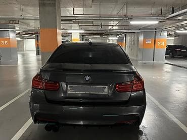 motor mopet: BMW 3 series: 2 l | 2013 il Sedan — 6