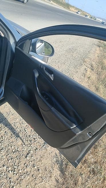 passat monitor: Volkswagen Passat: 2 l | Sedan — 6