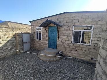 a frame ev: 2 otaqlı bir mətbəx həyət evi satılır ünvan 190 nömrəli marşrutun — 1