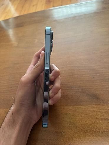 ayfon 16 e: IPhone 13 Pro Max, Space Gray — 2