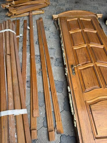 Входные двери: Şabalıd agacından qapilar 7 denedi .zamoku tacı ramkası ile birlikdə — 7