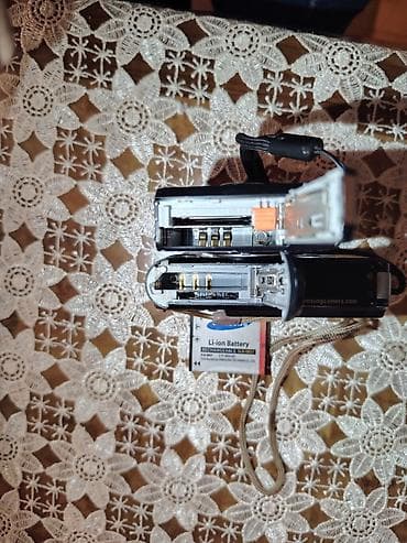 ev telefonlari sederek: Kameralar 2007di dən qalmadı baterialar üsdündə satılır baterianın — 2