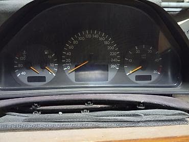 sürət paneli: Mercedes-Benz W210 (E-Class) DIZEL üçün orijinal alət paneli — 1