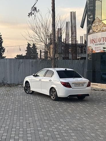 avtomobil bazarı: Salam İdeal vəzyətdədir 66000 probeqdir taksiyə sürülmüyüb vidə — 7