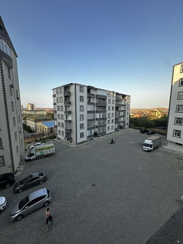 binede ev: 2 otaqlı, Yeni tikili, 72 kv. m — 1