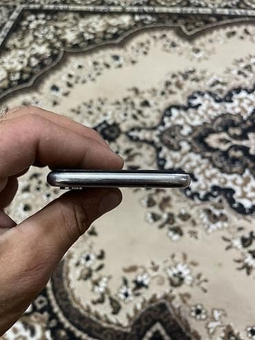 islemis telefonlar: IPhone Xs, 64 GB, Ağ, Face ID — 2