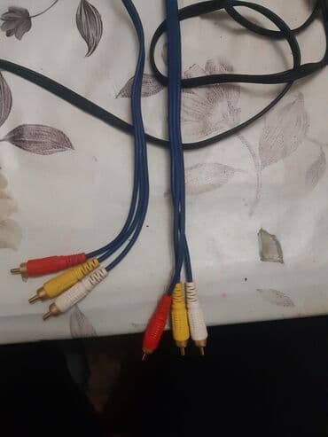 kabel 4: Аудио видео кабель 3× RCA 3x RCA 1.8 m — 2