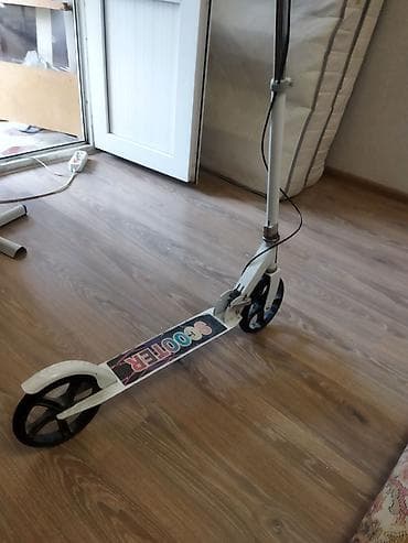 skuter moon: Usaq skuteri 8-12 yaz icun. Surulme veziyetindedi — 2