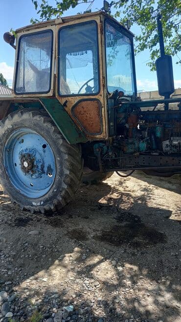 traktor altlıqlı qış çəkmələri: Traktor Yumz BÖYÜK KAB, 1989 il, 90 at gücü, motor 10 l, İşlənmiş — 2