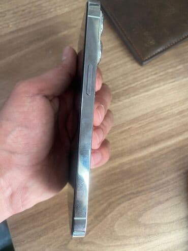 Повербанки: IPhone 13 Pro, 256 ГБ, Белый — 3