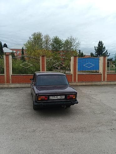vaz 2106 kuzası: VAZ 2106 sedan - Kuzov: klassik 4 qapılı sedan, tünd rəng - Ön-arka — 7