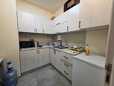 kiray: İcarəyə verilir 1 otaqlı ofis 20 m², Ağ şəhər q. Daha 7 şəklə bax — 2