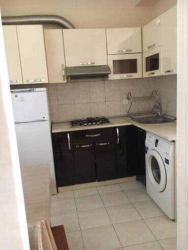 9 cu mikrorayon kiraye evler 2022: Yasamal rayonu,Üç taclı binanın yanı(tri karona). 16 mərtəbəli — 6