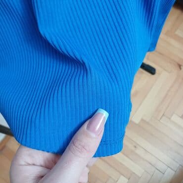 Другая женская одежда: Hər biri 5azn Qadın köynəyi – qısa kəsim, elastik rib trikotaj. - — 4