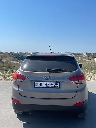 ford fusion diffuser: Hyundai ix35: 2 l | 2010 il Krossover — 2