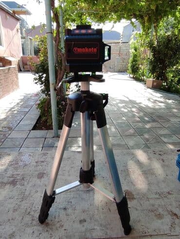 lazer səviyə ölçən: Lazer urvin Makita 3D 12Xett Göstermeyi mile mildi Təcili satılır — 3