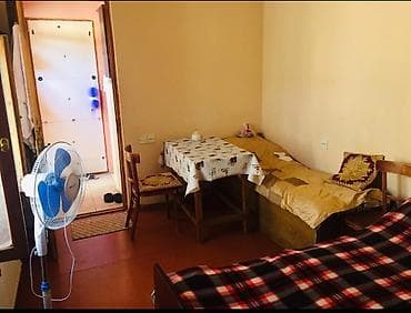 Heyat evidir kewlede yerlewir 1 otaq 1 metbexdi komunal daxil 250 azn at lalafo.az Heyat evidir kewlede yerlewir 1 otaq 1 metbexdi komunal daxil 250 azn