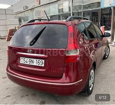 hunday i30: Hyundai i30 CW (universal) – bord rəngli, praktik və geniş ailə — 4