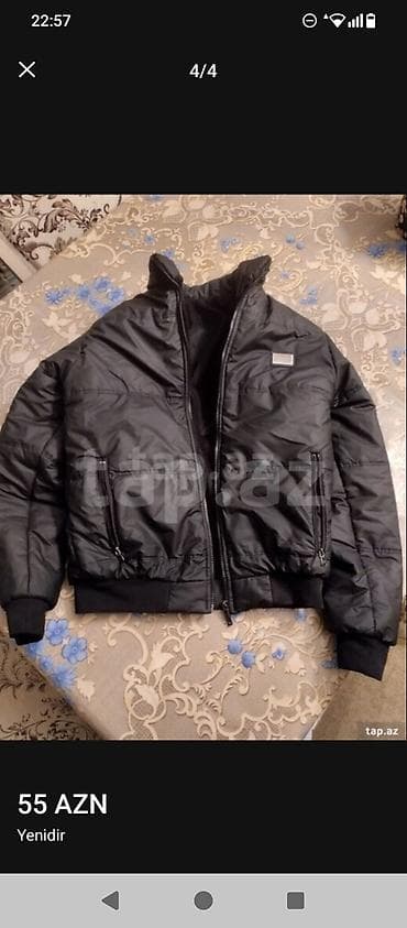 kisi ucun sepler: Qara kişi qış gödəkçəsi - Model: qısa, idman üslubunda puff/parka — 1